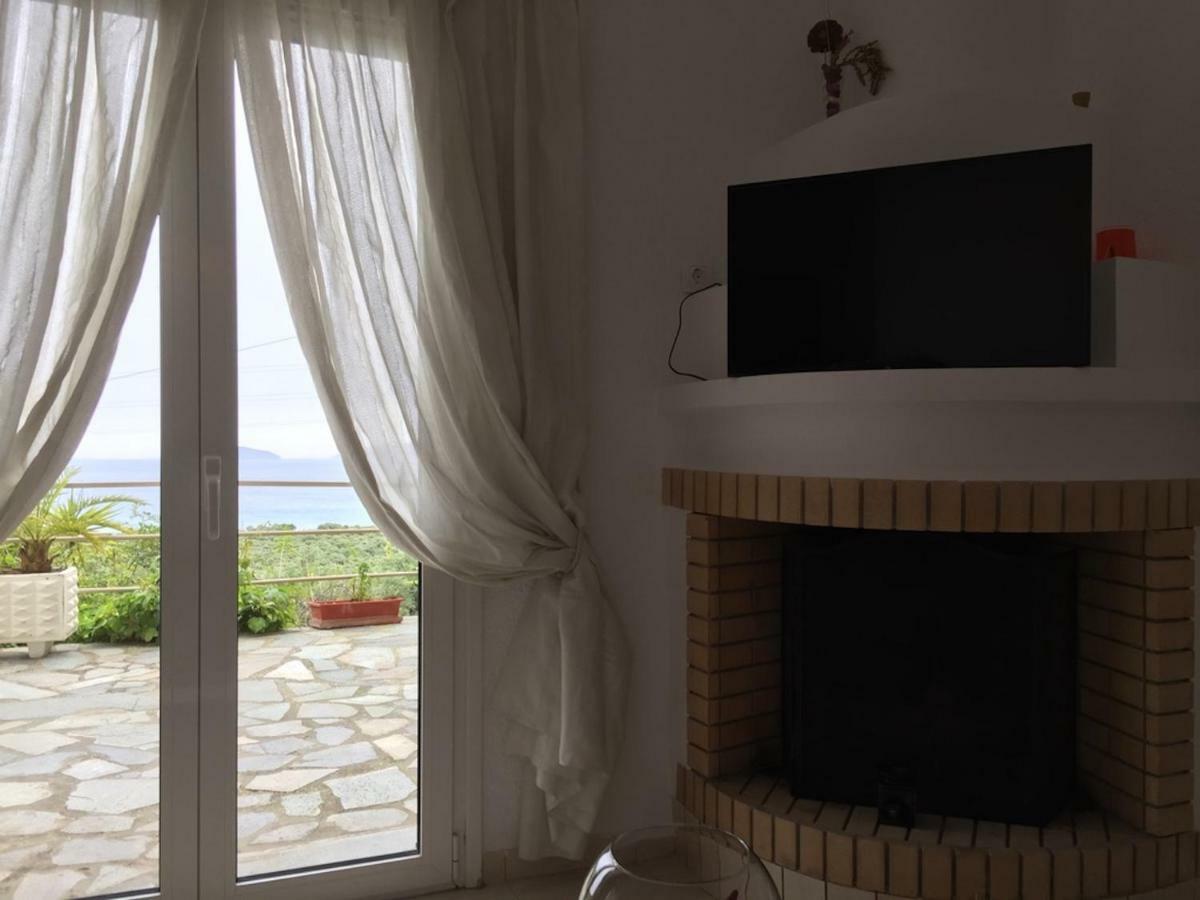Asimina Apartment Istro Exterior photo