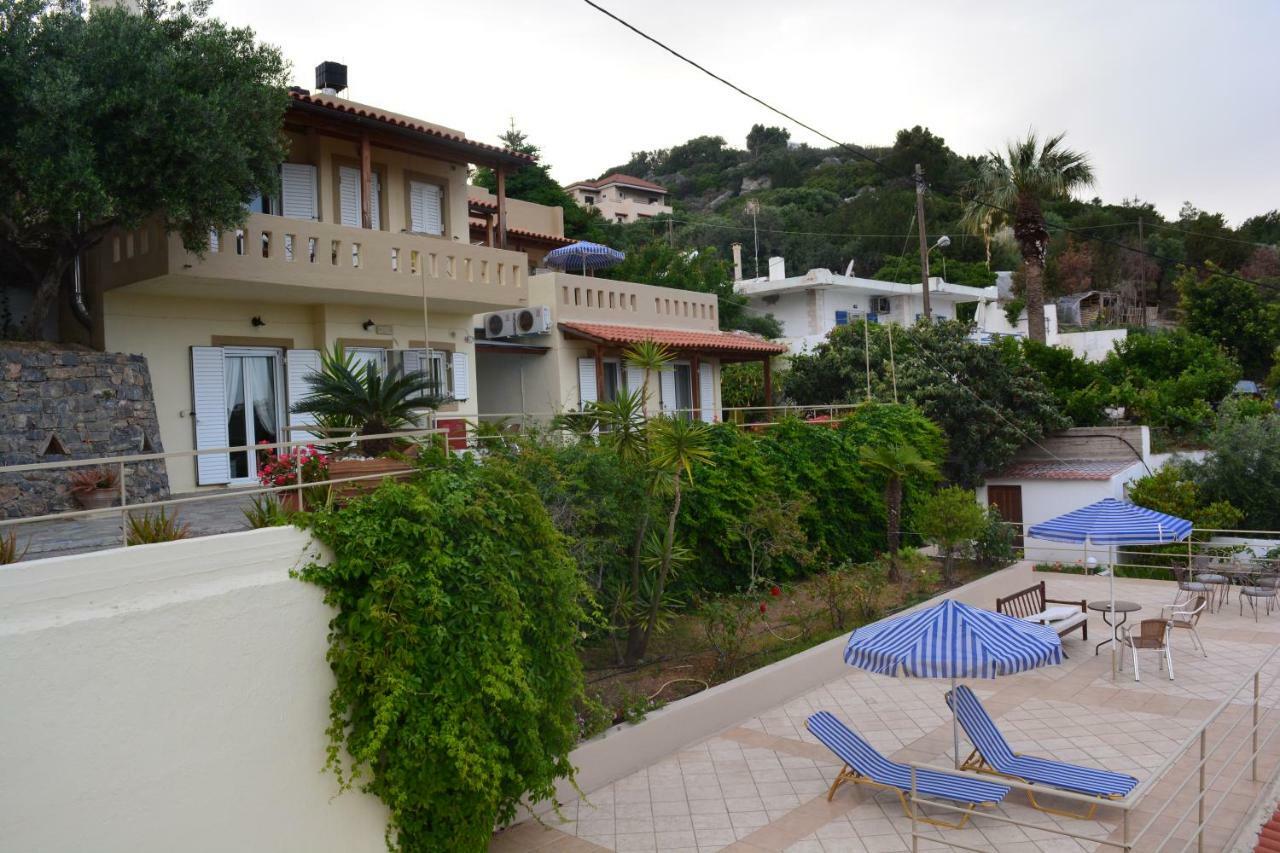 Asimina Apartment Istro Exterior photo